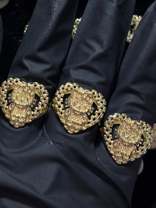 HK HEART RING