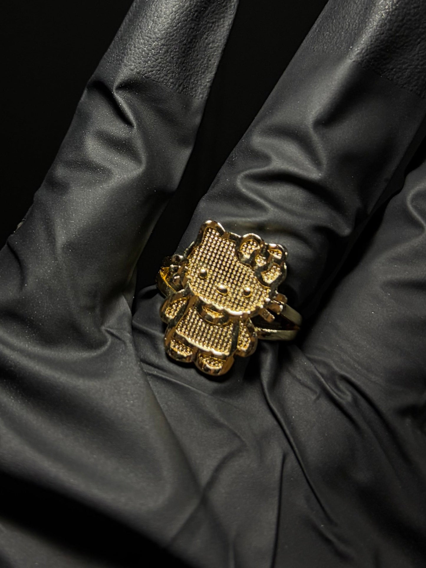 FULL BODY HK RING