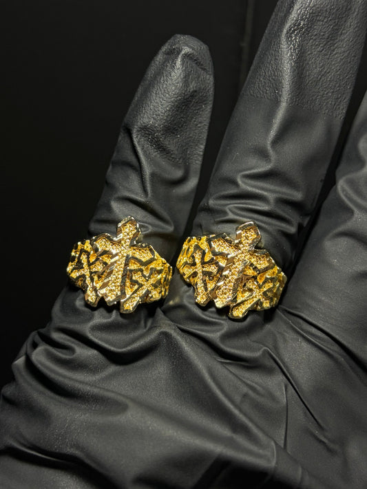 TRIPLE CROSS RING
